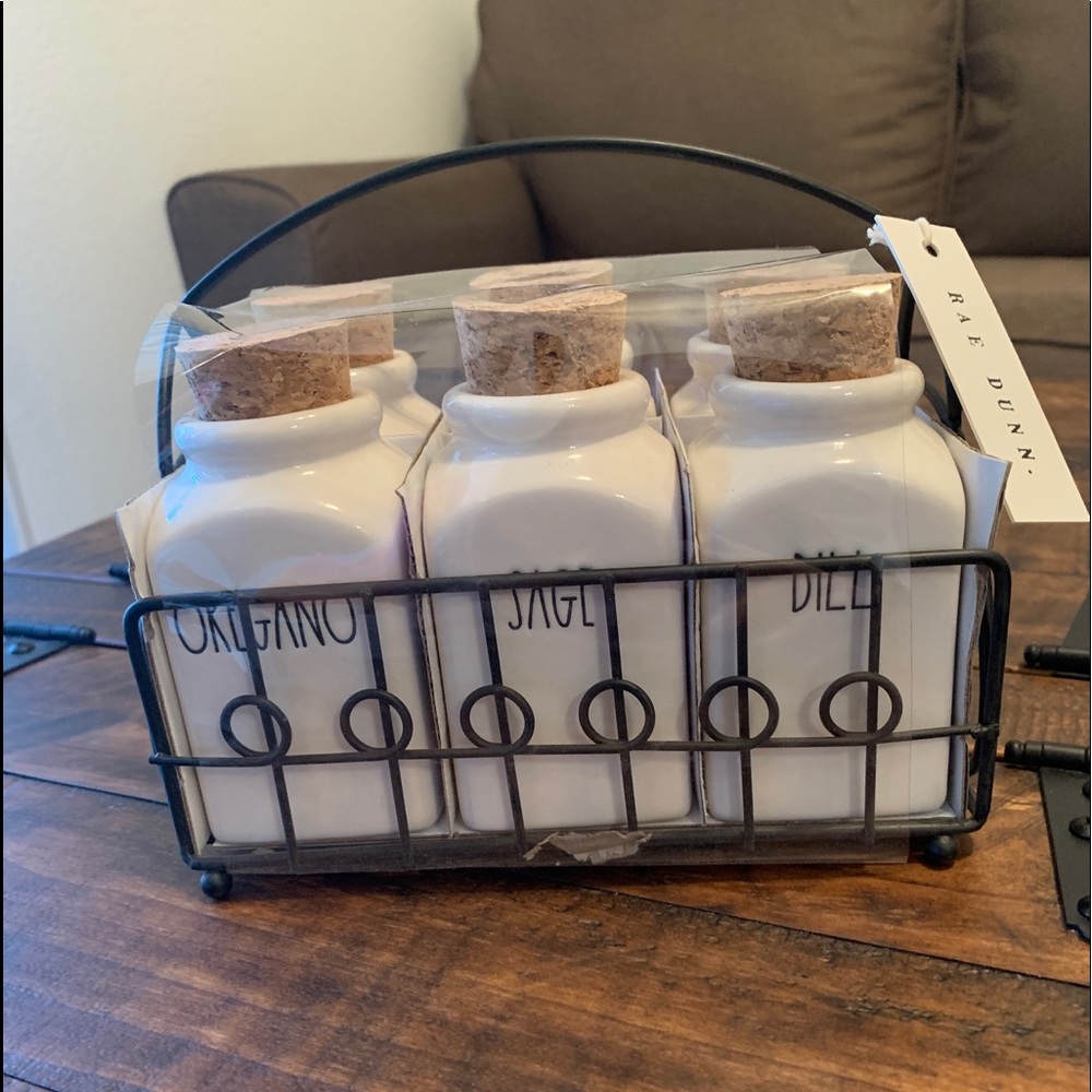 NWT’s Rae Dunn Spice Rack - Picture 2 of 2